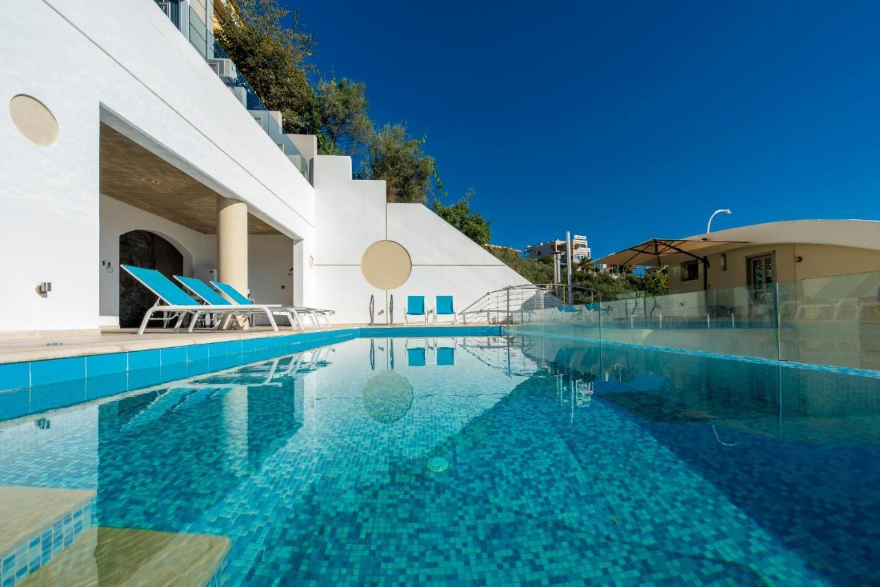 Villa Evian PalaiónTsiflíkion 外观 照片